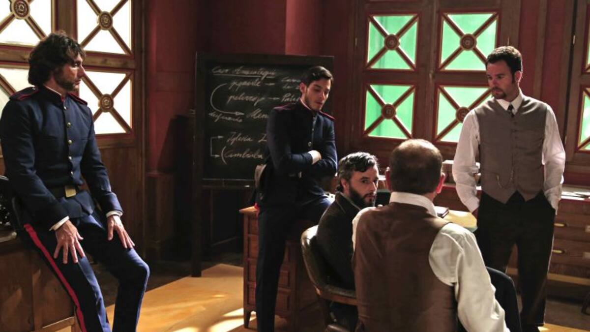 Bajada de 'Víctor Ros' y estreno flojo de 'El legado'