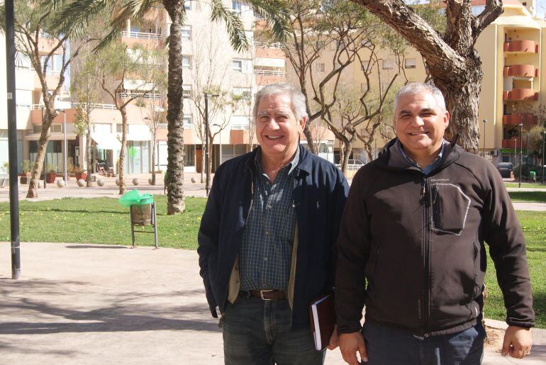 Alejandro Cardell junto con Antonio Ribas, presidente de la Federación Insular