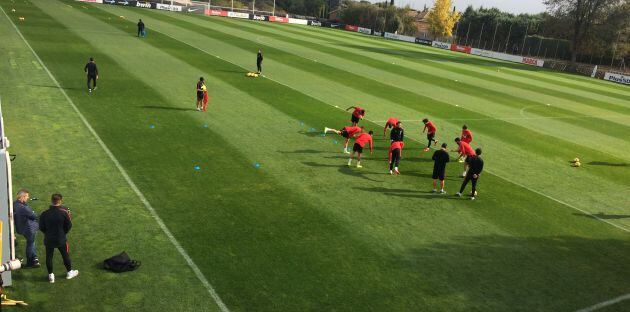 Simeone, a la izquierda junto a Berta