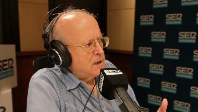 José Martí Gómez als estudis de Ràdio Barcelona