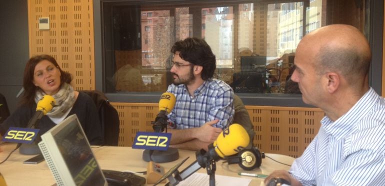 Cote Romero, Rodrigo Ruiz y Carlos Flores en los estudios de Radio Valladolid