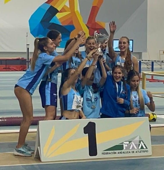 El equipo femenino Sub 16 del Nerja Trops Cueva de Nerja, campeón de Andalucía