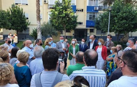 Rehabilitación de 312 viviendas en la plaza Encina del Rey de Parque Alcosa, presentado por Juan Espadas y Marifrán Carazo