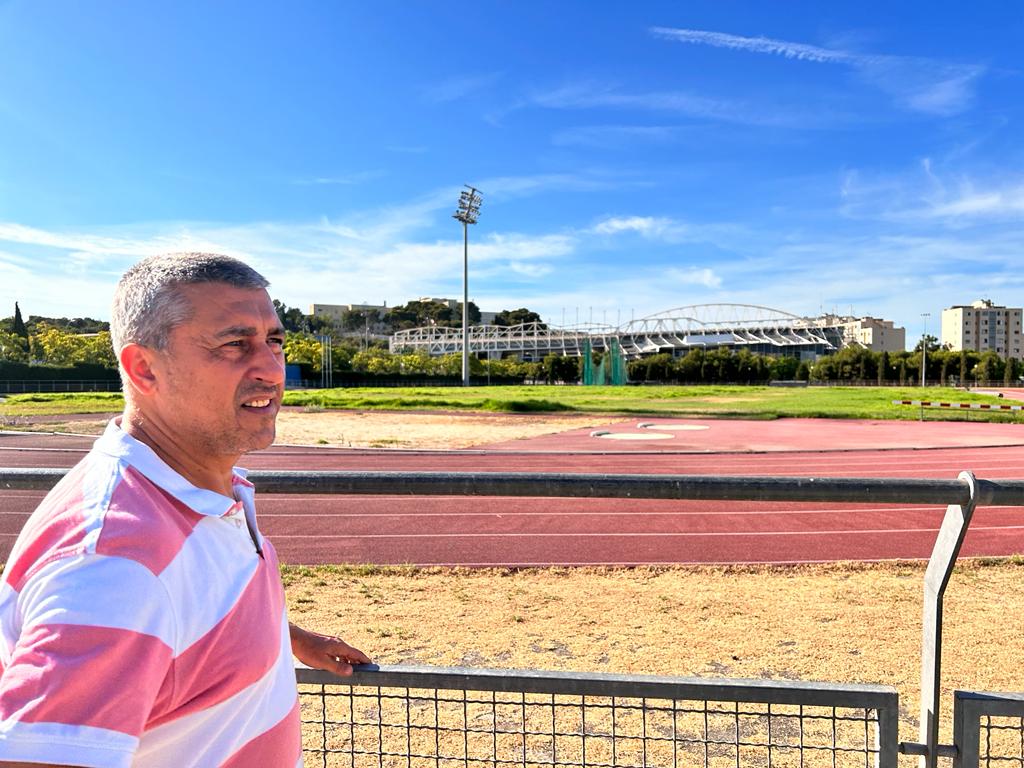 Imagen de archivo del edil socialista, Eduardo Rodríguez, en la pista de Atletismo de Alicante