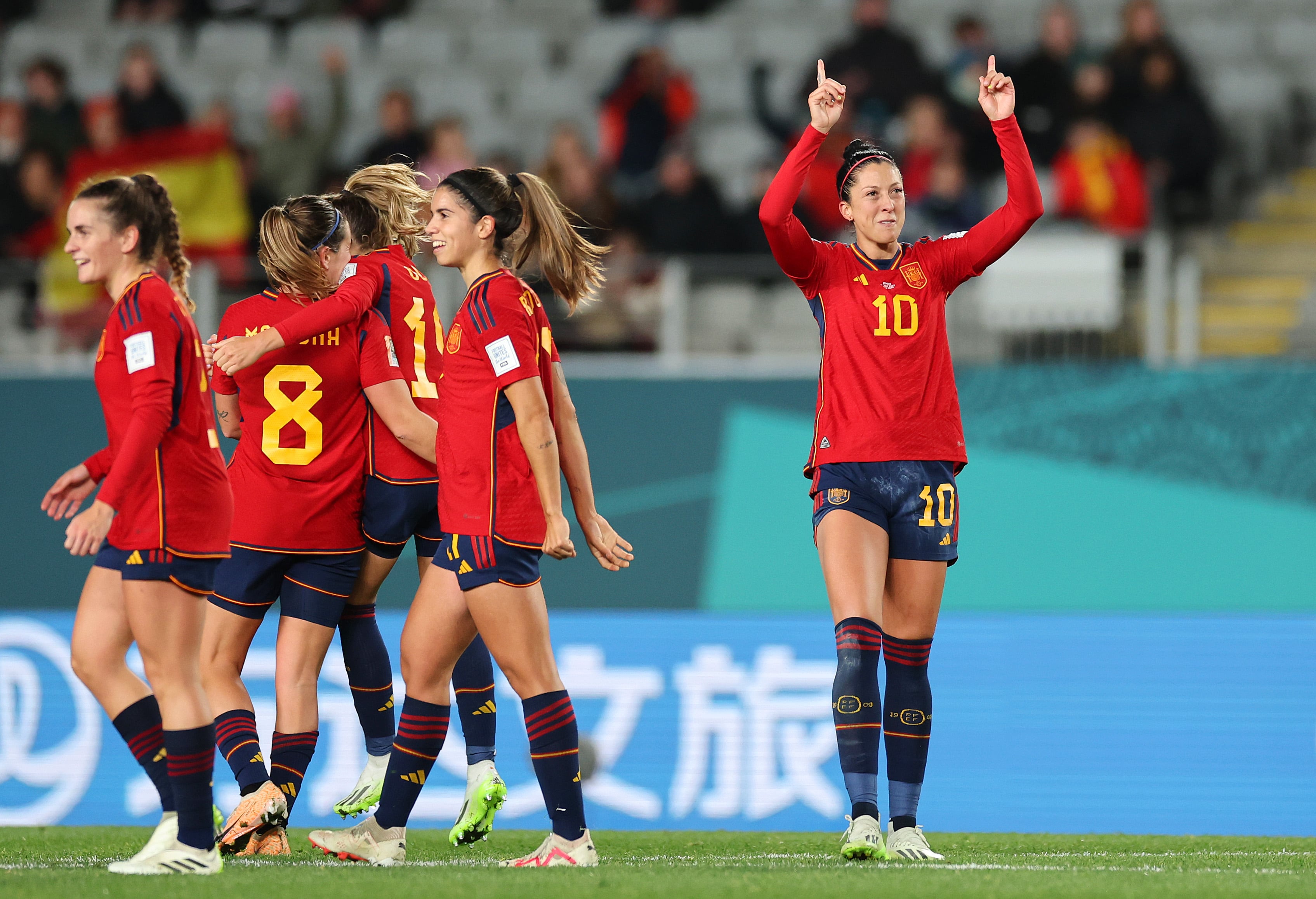 Jenni Hermoso celebra el segundo gol del partido.