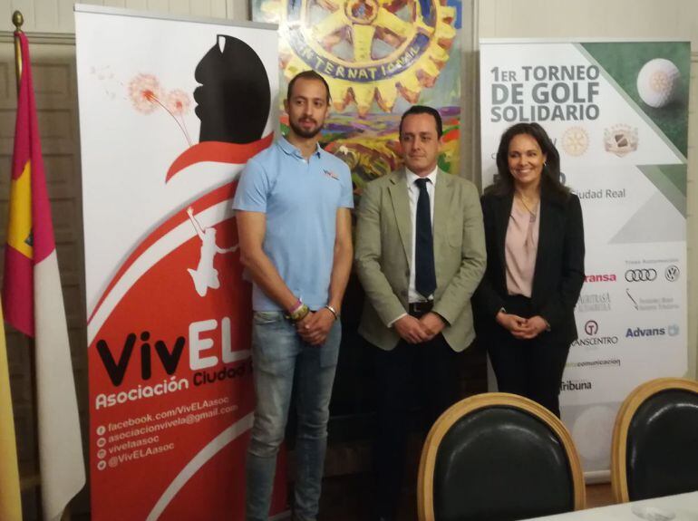 David Campos, Jesús Fernández Bravo y Ana López Casero en la presentación del I Torneo de Golf Solidario