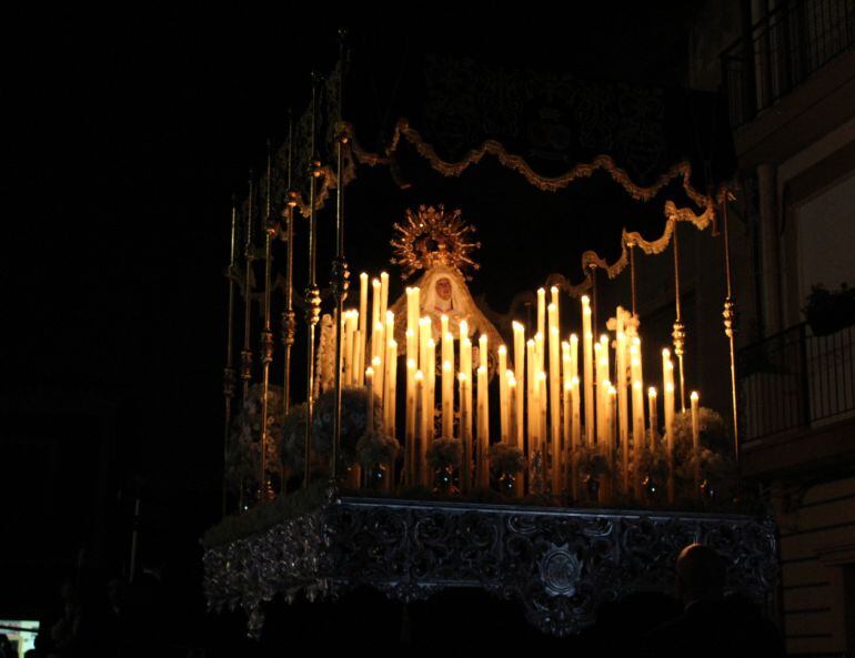 Silencio y respeto en el Jueves Santo