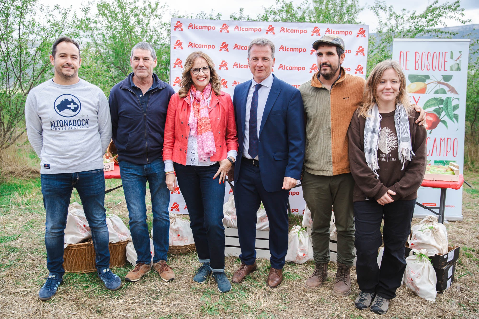 El proyecto de creación de un Bosque Comestible pretende transformar una hectárea de tierra baldía en Las Caderechas en un ecosistema productivo