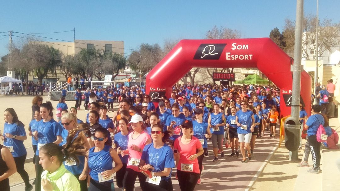 Foto de archivo de la Cursa No Competitiva de la Dona de Xàbia, de la edición 2019.