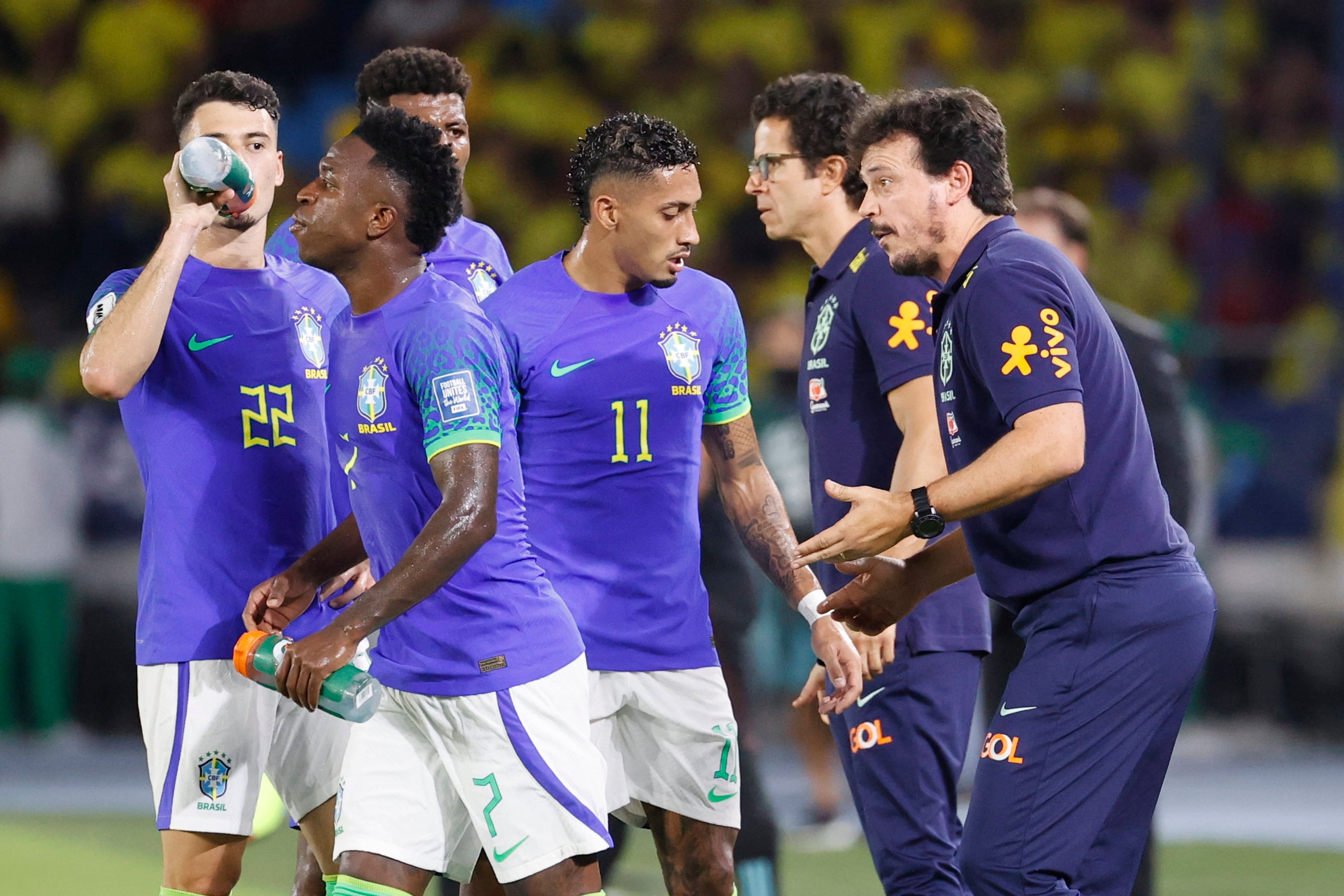 Vinicius se lesiona durante el partido.