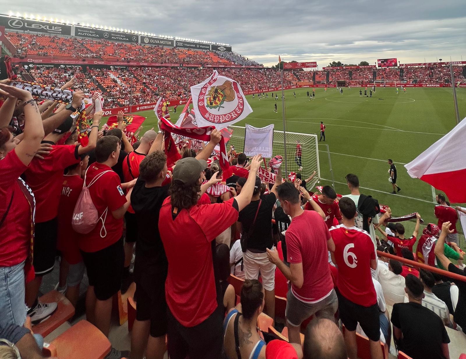 El Nou Estadi, el dia de la final del play-off d&#039;ascens a Segona Divisió contra el Màlaga