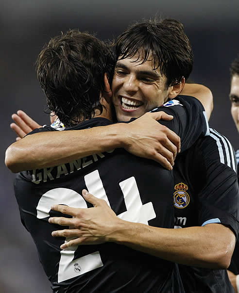 Kaká y Granero celebran el gol del canterano