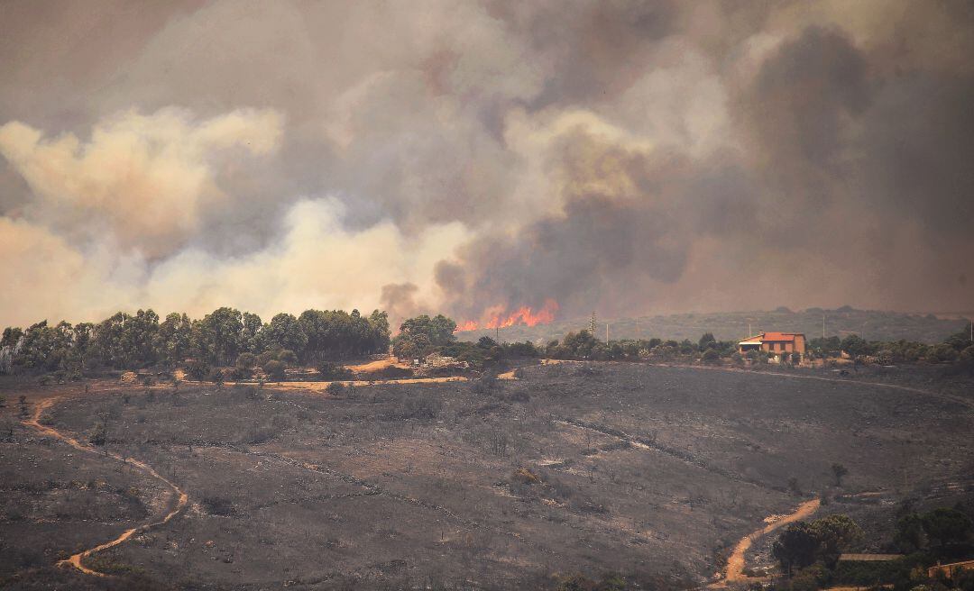 Incendios en Sicilia, Italia.