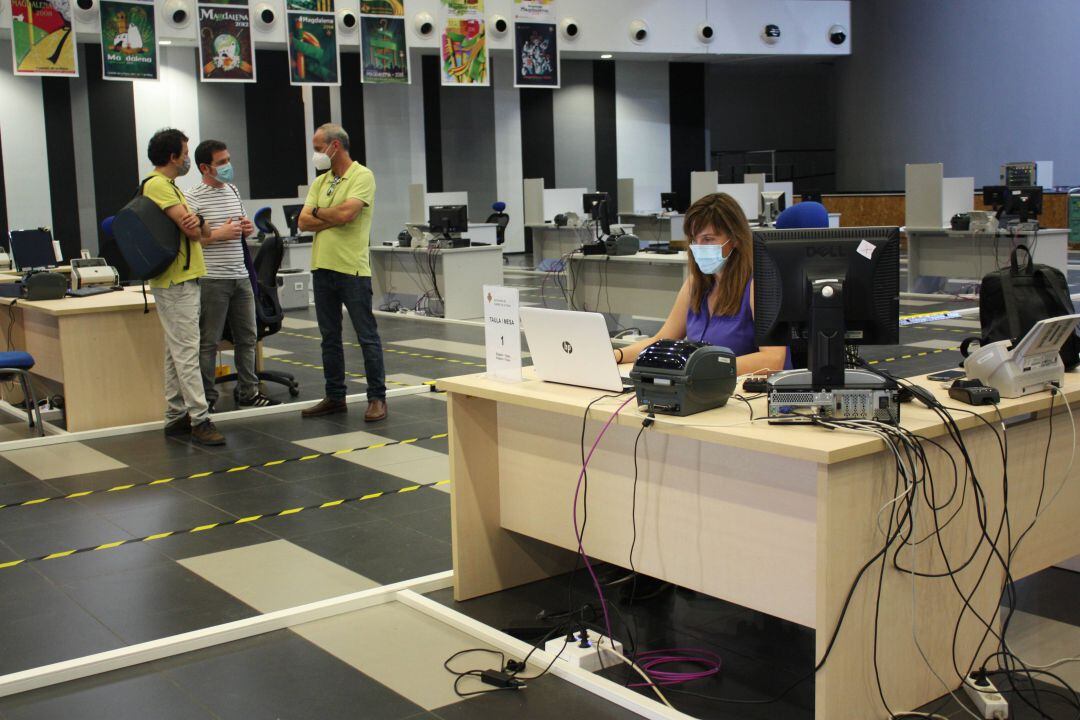 Interior del Palau de la Festa adaptado para atención al público