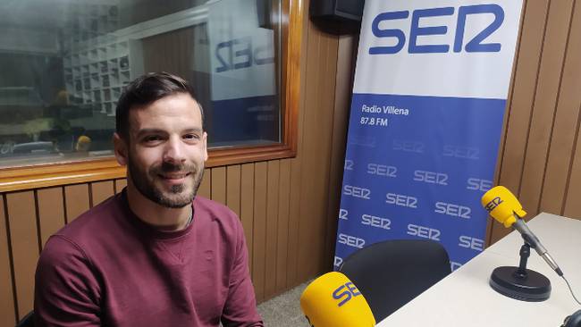 Abraham Gomis, en Radio Villena SER