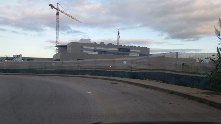Obras del nuevo hospital La Línea.