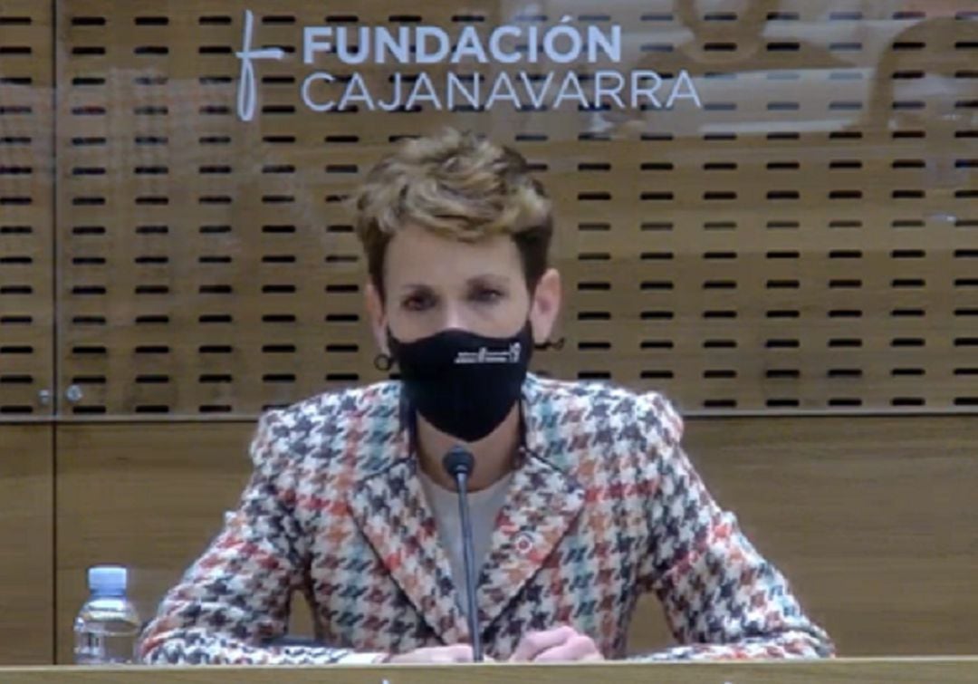 La presidenta del Gobierno Foral, María Chivite, en un momento de su intervención en Civican para presentar el nuevo decreto de Autorizaciones que regula las condiciones de las residencias de mayores y discapacidad. 