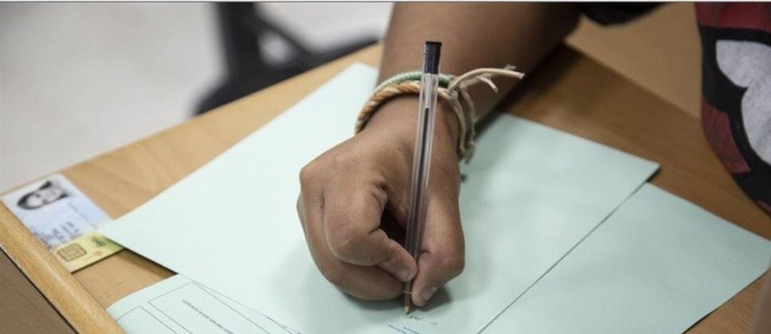 Alumno en un exámen