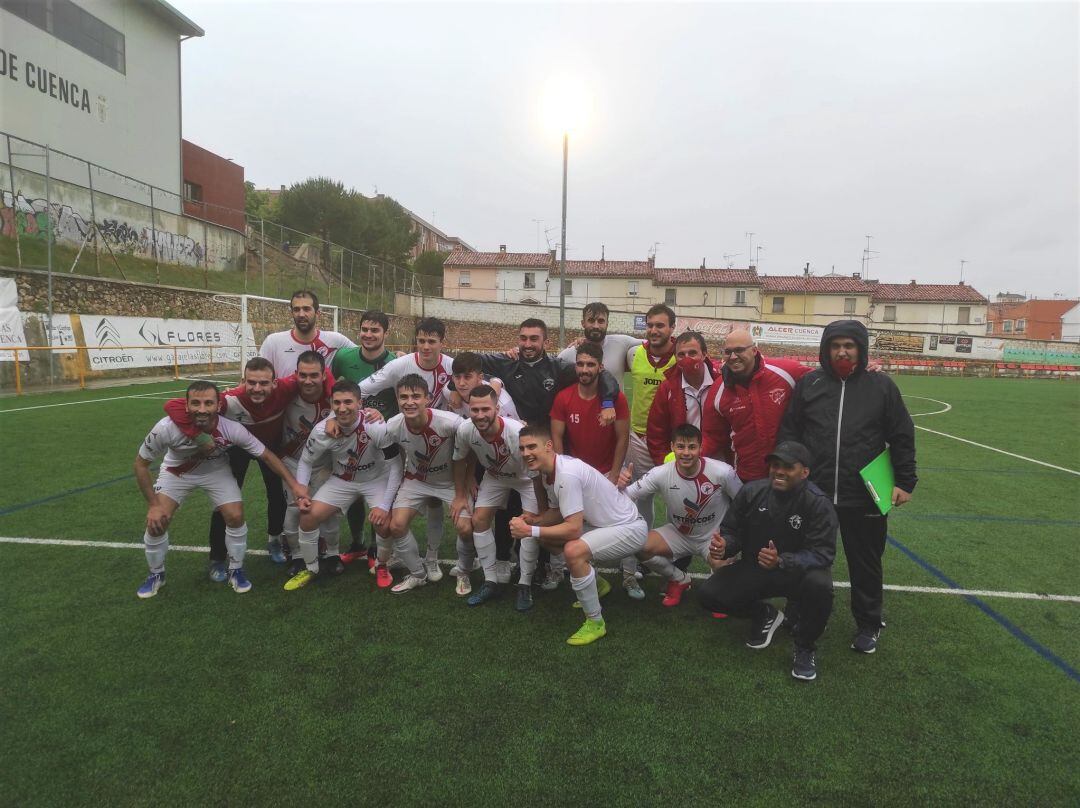 Imagen del equipo tras el encuentro