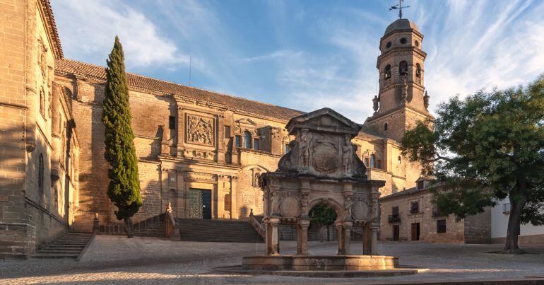 La ciudad de Baeza, junto a Úbeda y los Parques Naturales, es una de las zonas jiennenses con mayor ocupación hotelera en Semana Santa