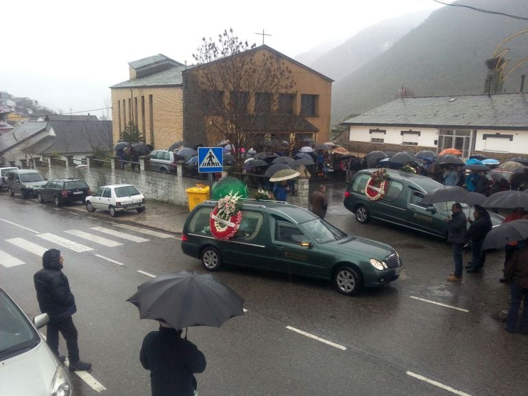 La iglesia de Caboalles de Abajo acogió el funeral