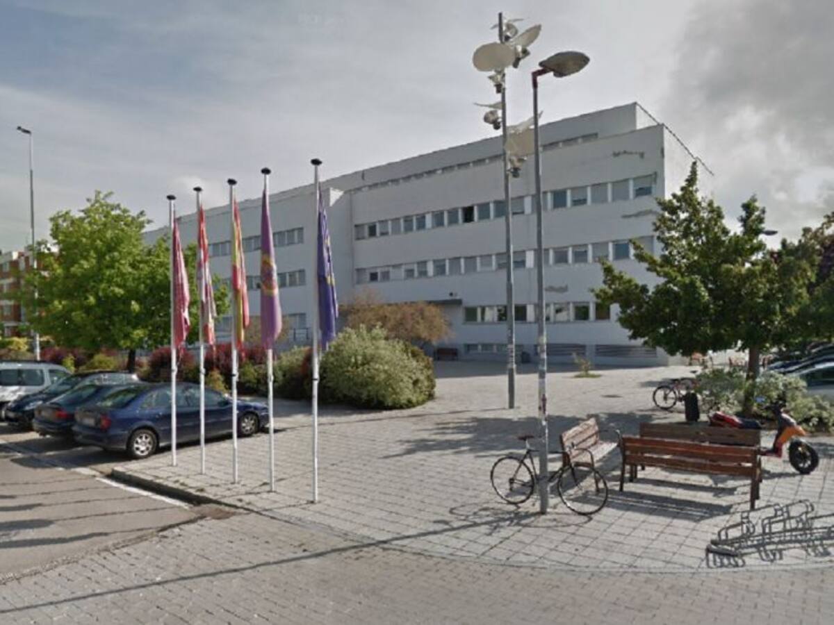 La exposición "Ellas. Mujeres derribando muros" en el Campus de la UVa en Palencia