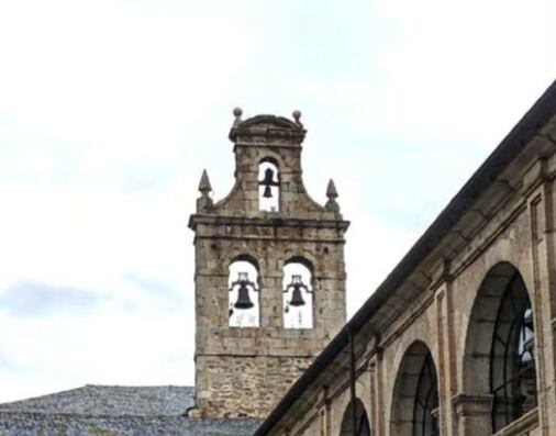 Estado de la espadaña tras la caída del rayo