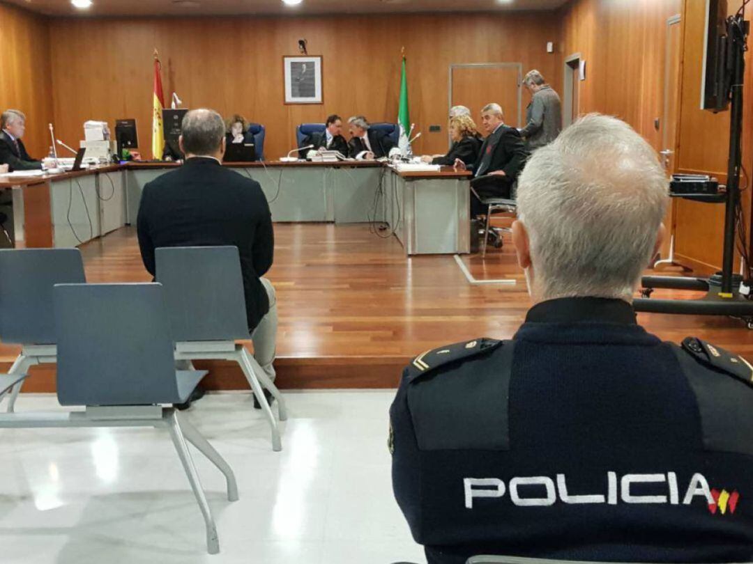 Vista de la Sala durante el juicio al entrenador acusado de abusar de 23 menores en distintos clubes de fútbol 