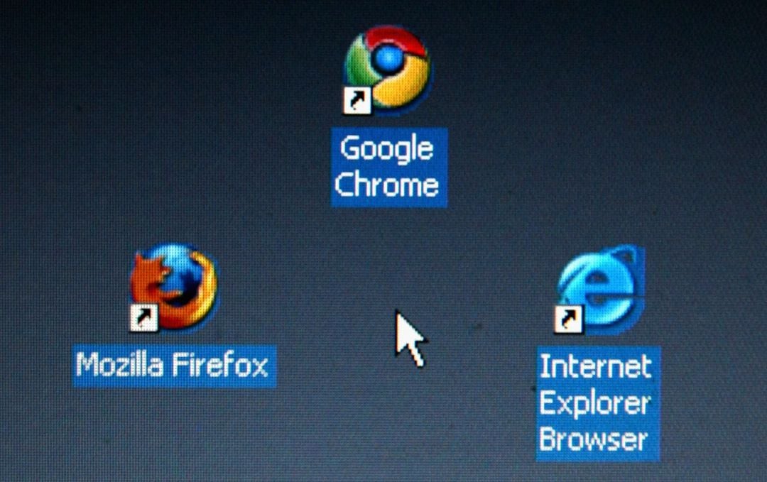 Internet Explorer junto a otros navegadores.