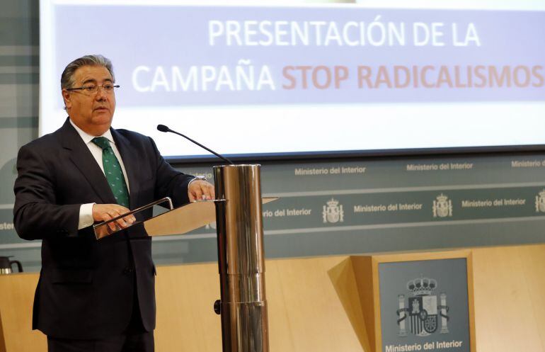 El ministro del Interior, Juan Ignacio Zoido, durante la presentación hoy en Madrid de la nueva campaña de la iniciativa &#039;Stop Radicalismos&#039;, creada para facilitar la colaboración ciudadana en la lucha contra el terrorismo yihadista.