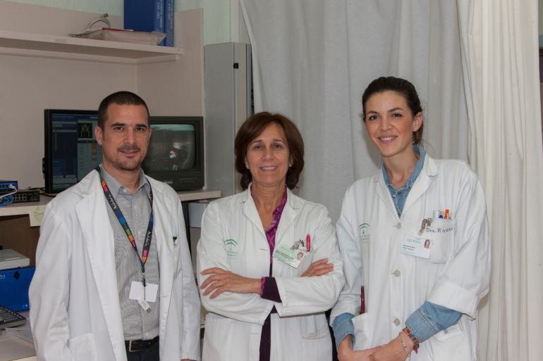 Equipo de oncólogos distinguidos por la Sociedad Española de Cancerología