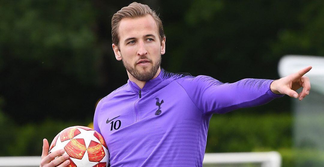 Harry Kane, durante el entrenamiento de este lunes 