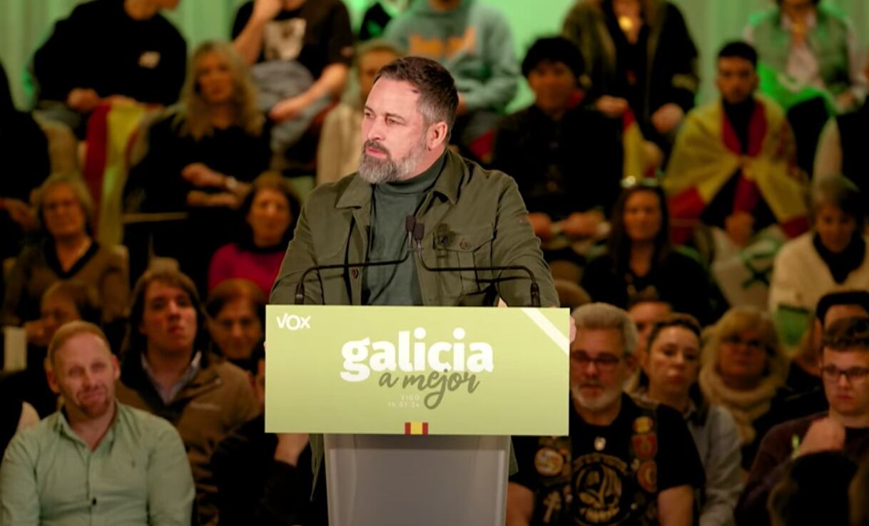 Santiago Abascal en un mitin en Vigo