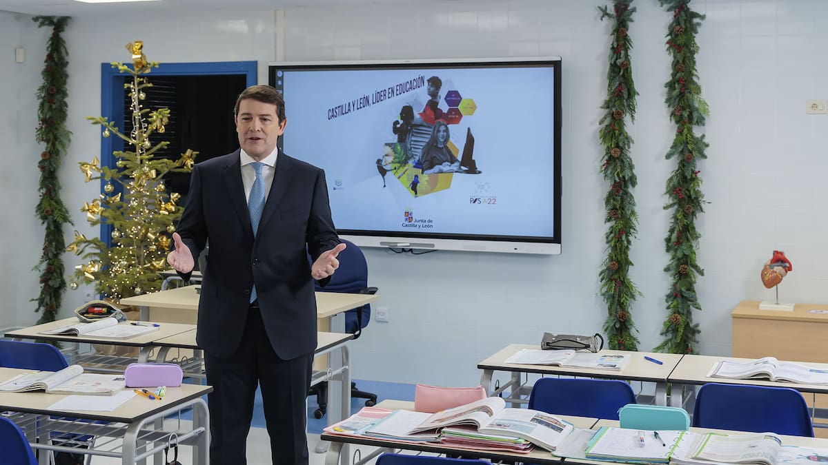 Mañueco asegura que Castilla y León no consentirá "privilegios insolidarios por intereses particulares"