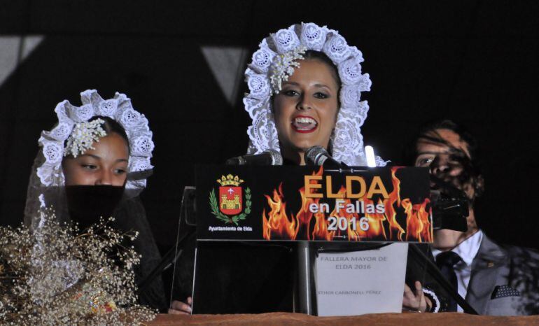 Las Falleras Mayores de Elda 2016, Esther Carbonell y Andrea Rico 