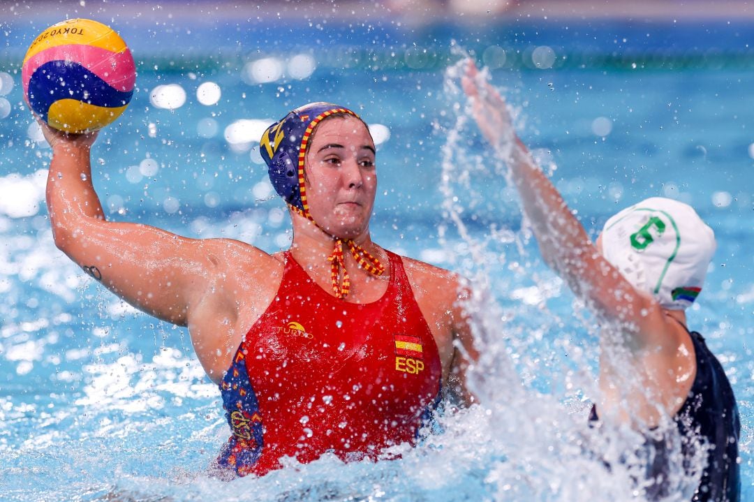 La selección española de waterpolo femenino en su partido frente a Sudáfrica