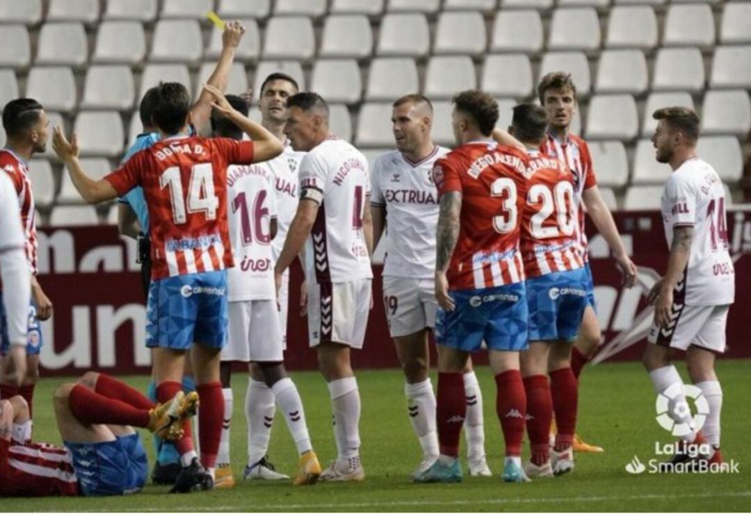 Imagen del partido entre Albacete y Lugo