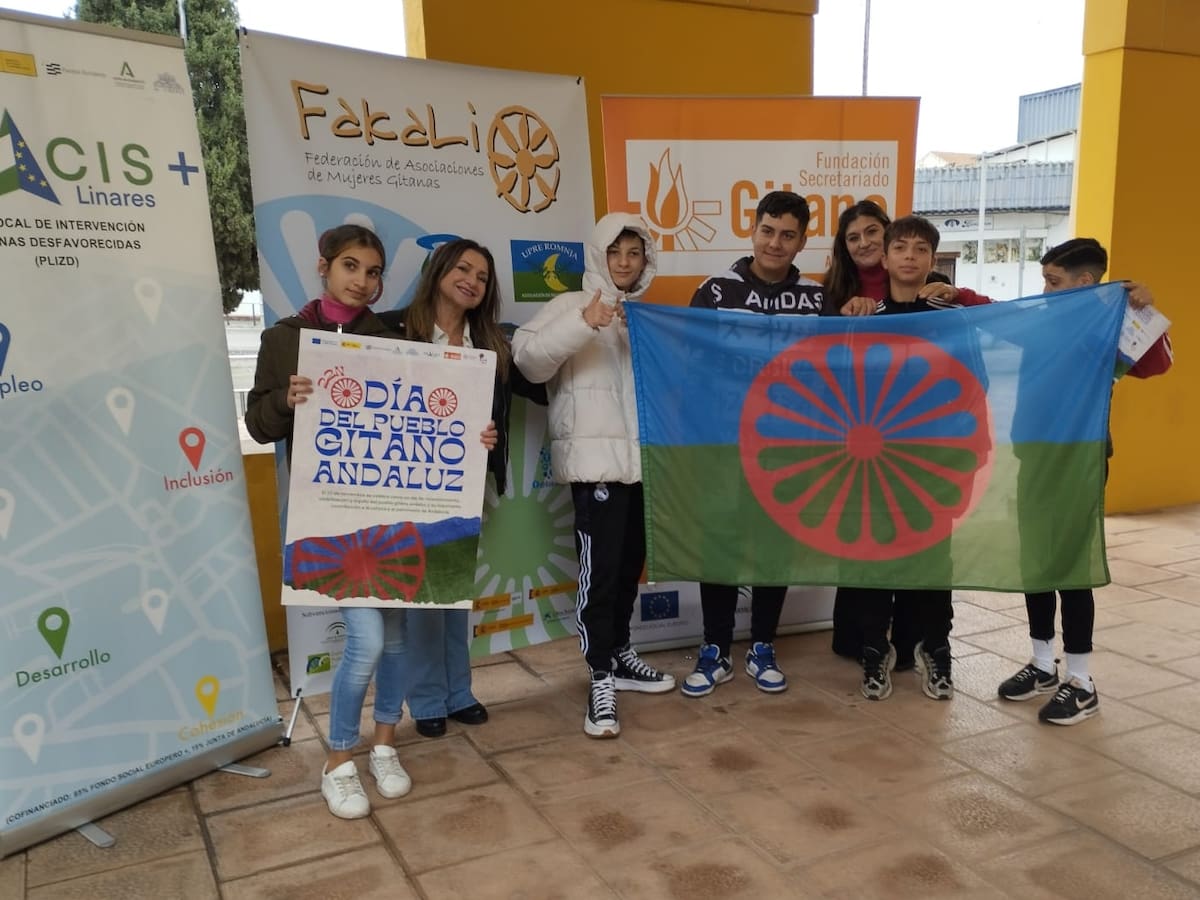 El pueblo gitano andaluz conmemora su día en Linares