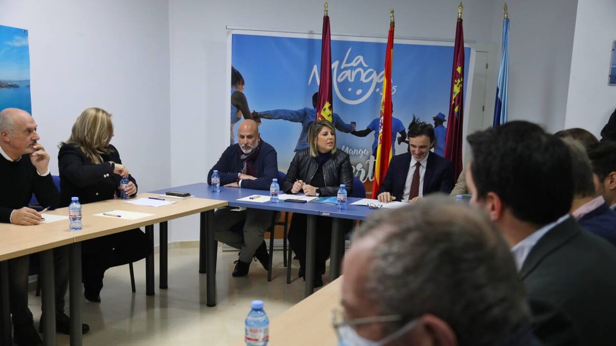 Los vecinos de Cabo de Palos y La Manga disfrutarán de bonificaciones en las cuatro líneas de autobús urbano