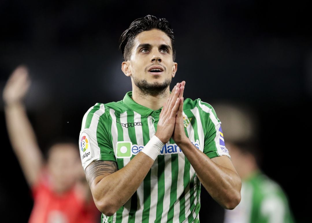 Marc Bartra, durante el Real Betis - Real Madrid