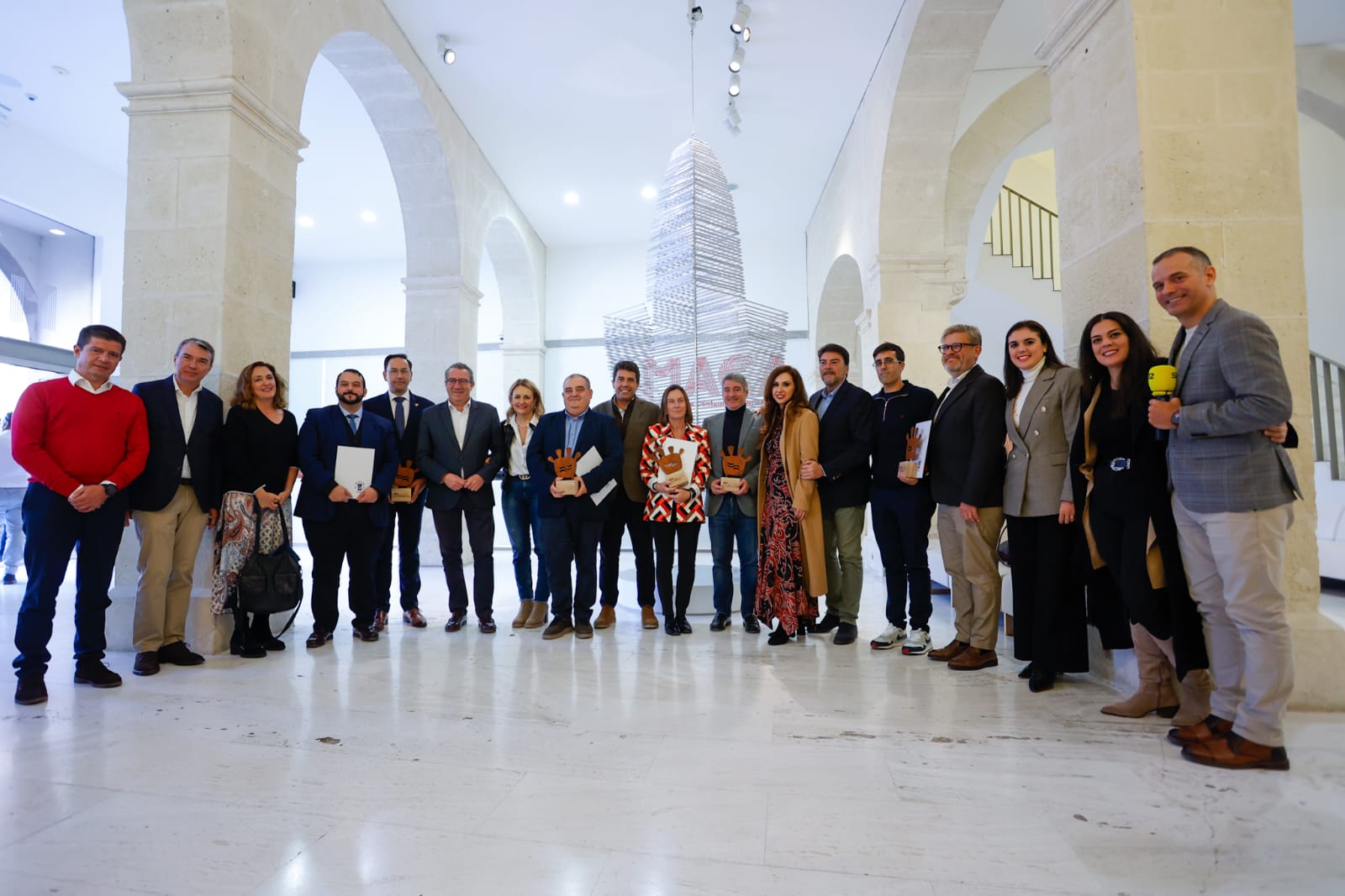 Este sábado se han entregado los VIII Premios SER Viajeros Comunitat Valenciana desde el MACA de Alicante.