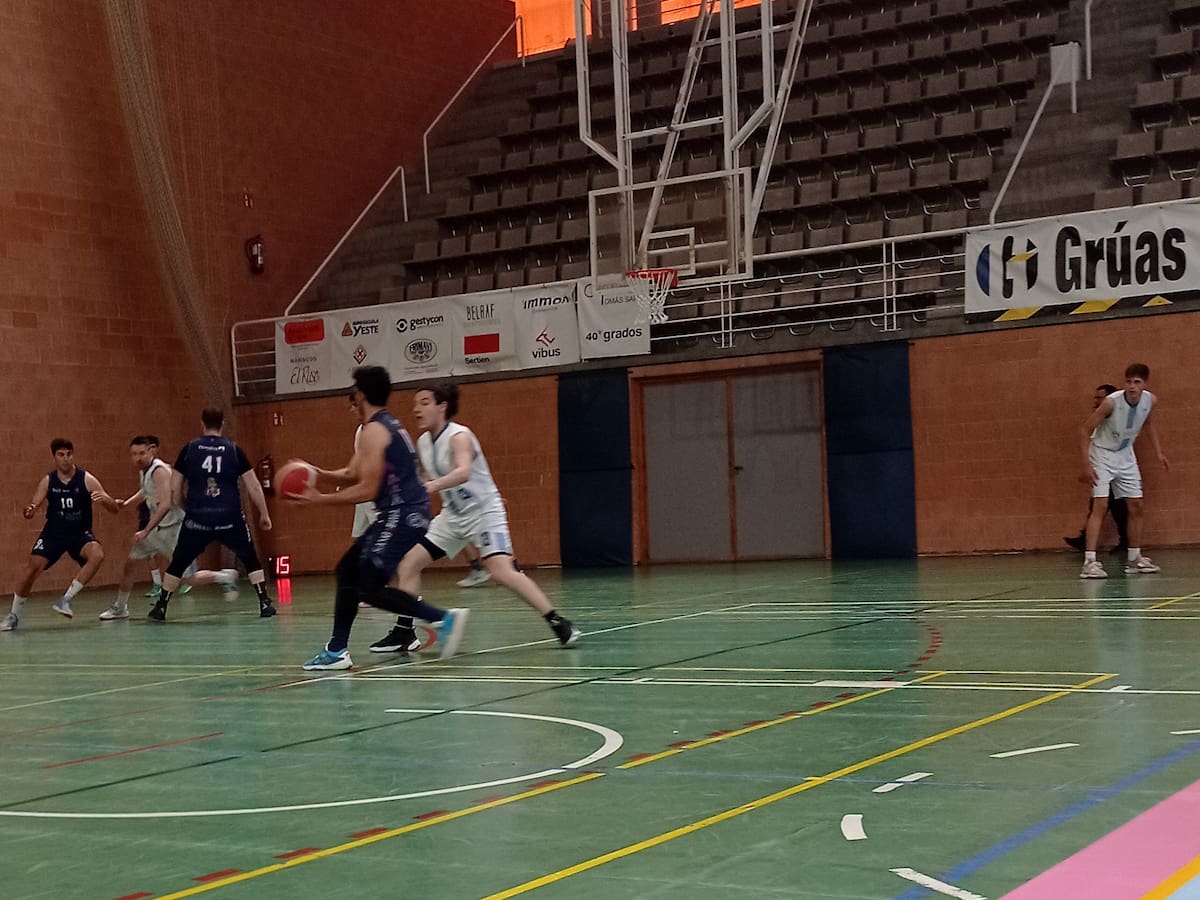 Primer Match Point superado para el Senior Masculino autonómico del V-74