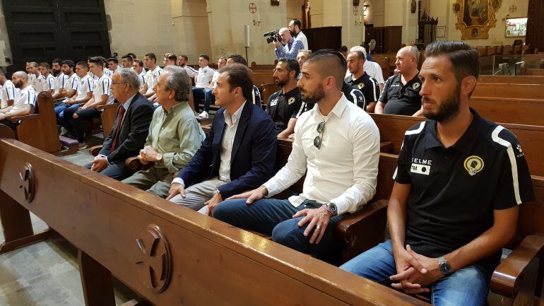 Planagumà, junto a Portillo y los directivos del Hércules CF