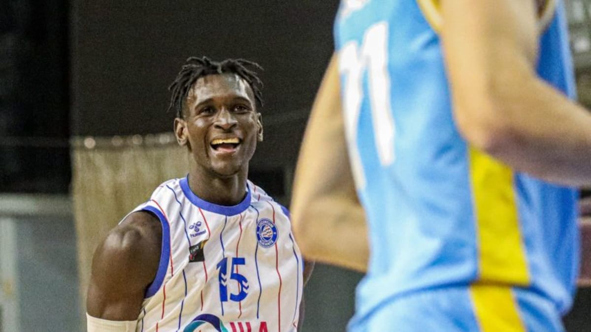 Conversaciones en marcha entre la Fundación Lucentum y Basket Zaragoza por el traspaso de Youssouf Traoré