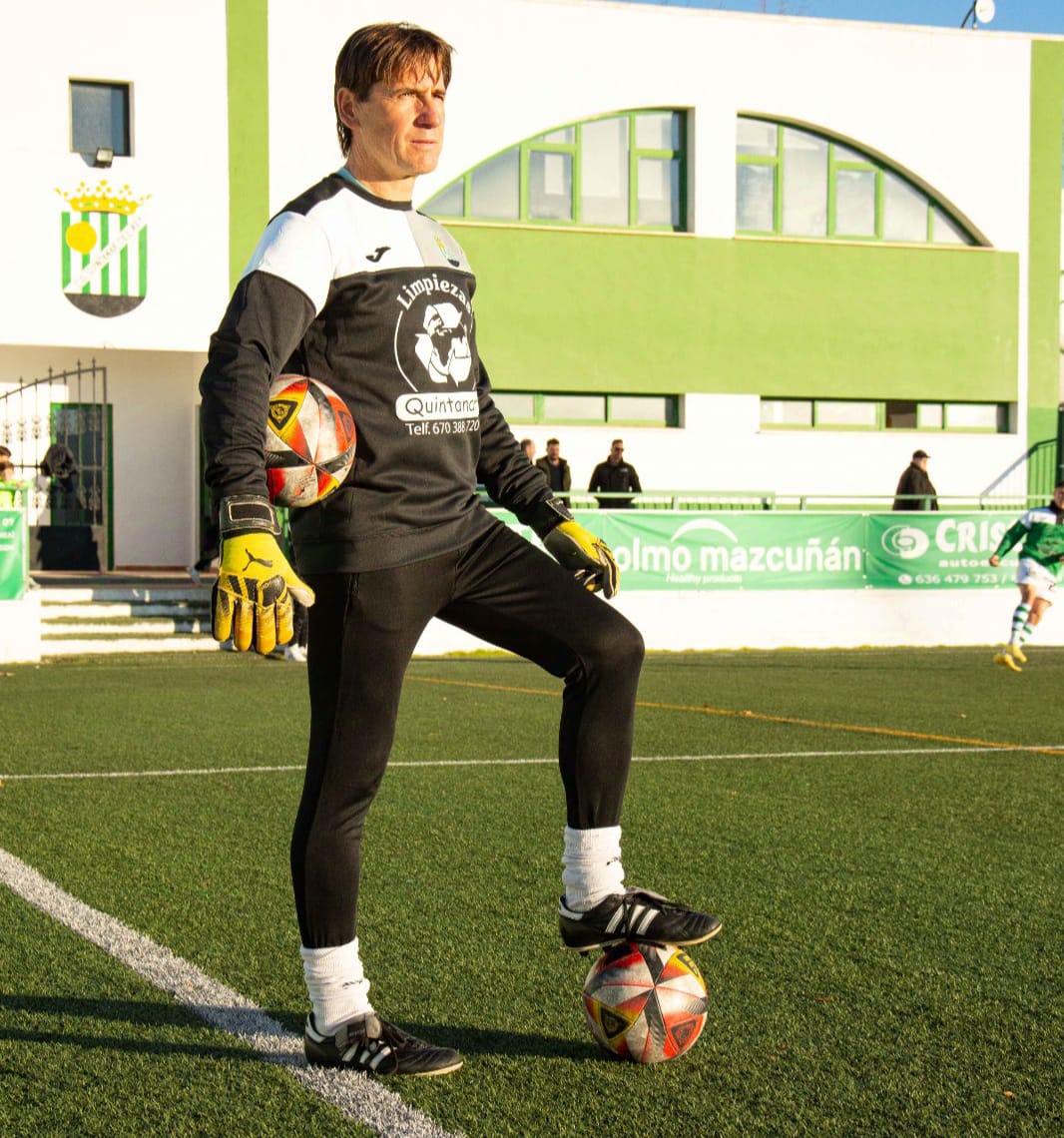 Raimundo Salas, durante un entrenamiento con el Quintanar del Rey