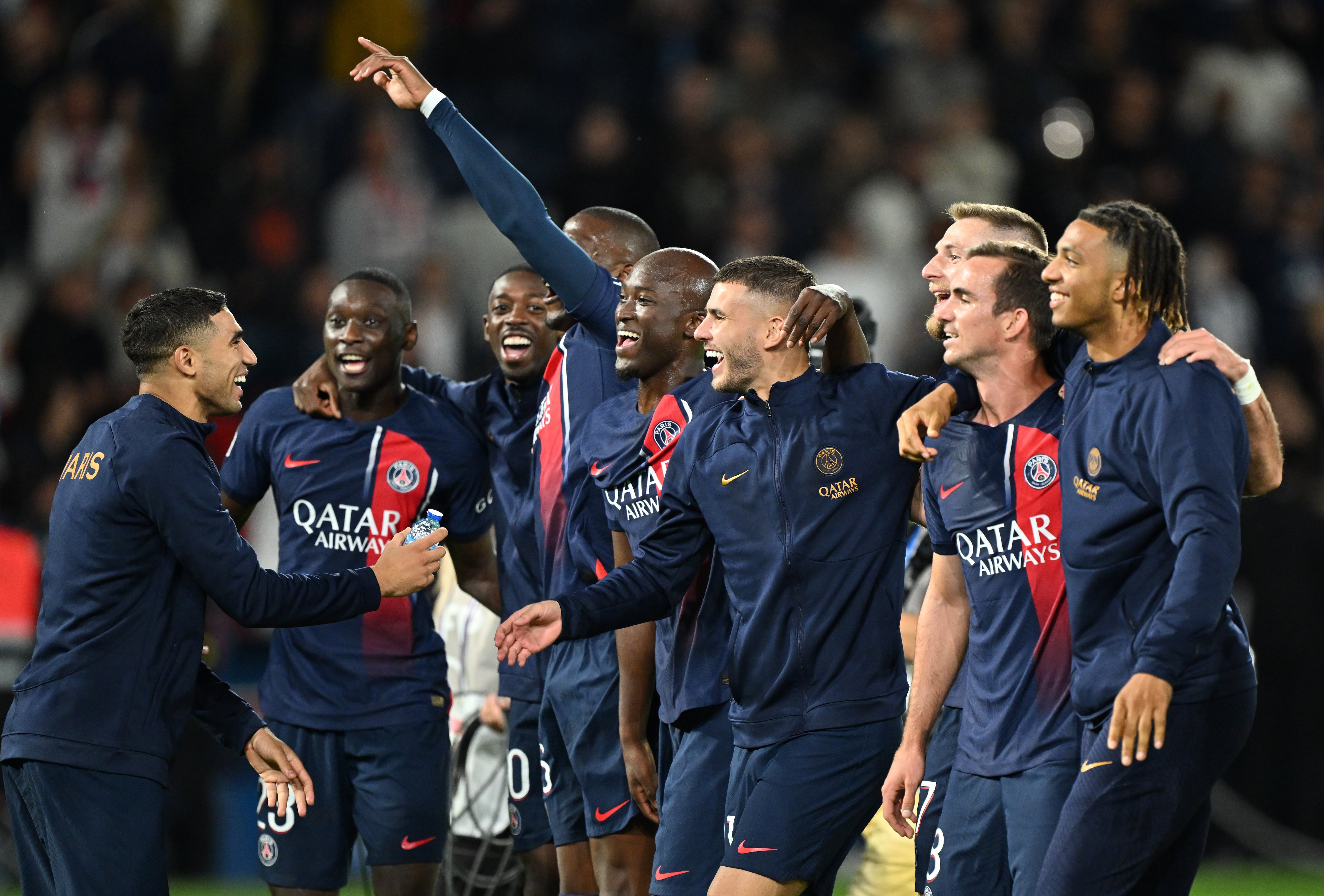 Los jugadores del PSG celebrando la victoria ante el Olympique de Marsella.