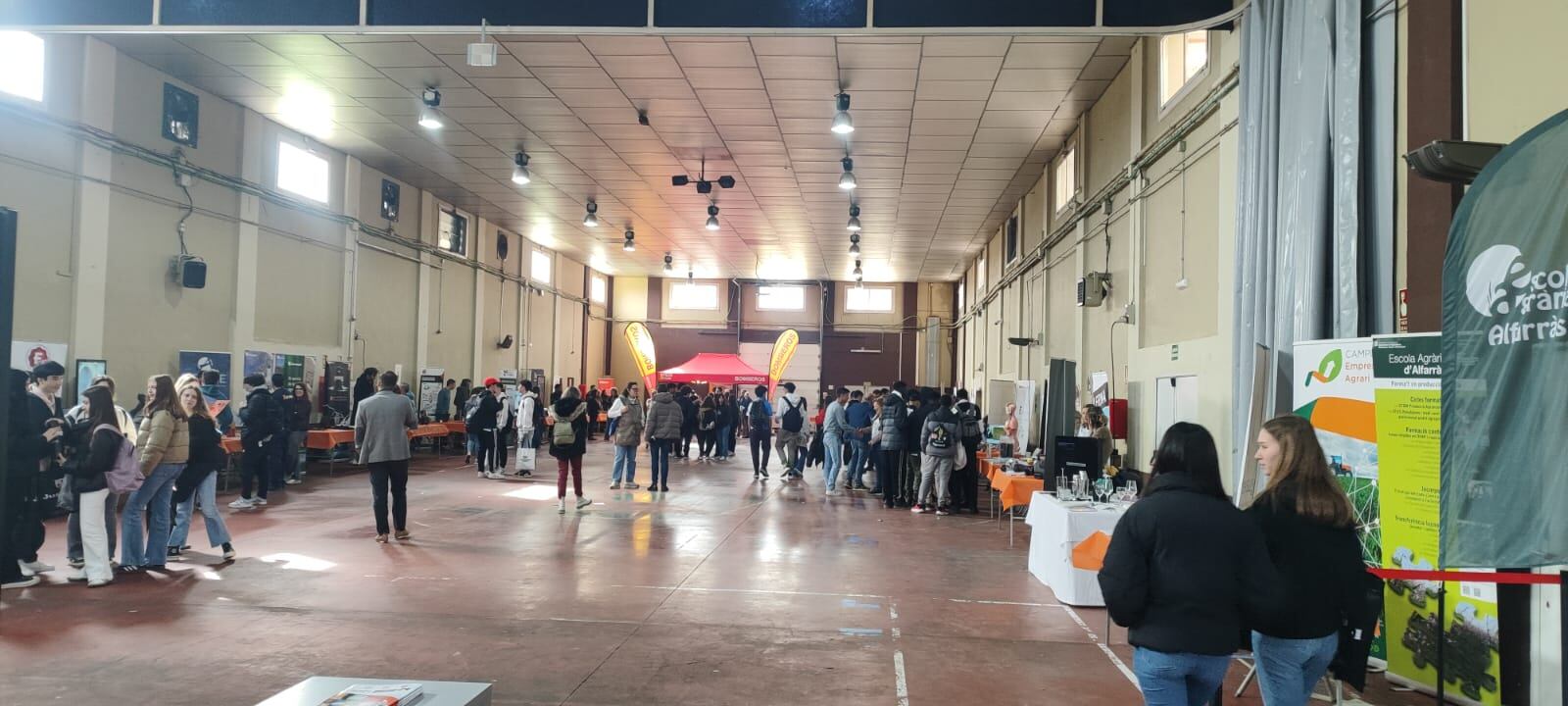 VI Feria de Orientación y empleo. Binéfar.