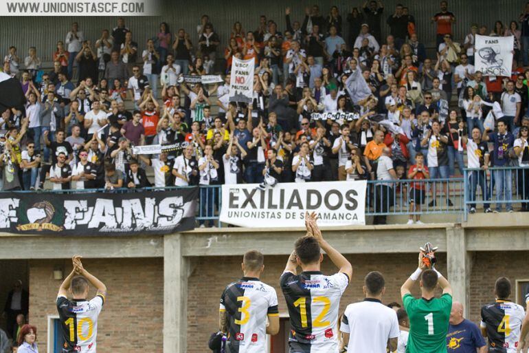 La afición charra apoya incondicionalmente a su equipo.