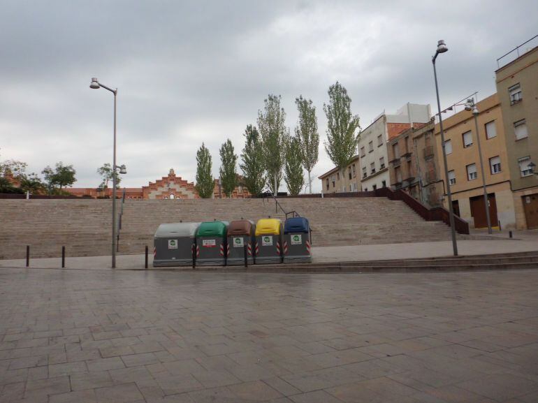 Aquí és on suposadament s'havia de construir el pàrquing intel·ligent soterrat. 