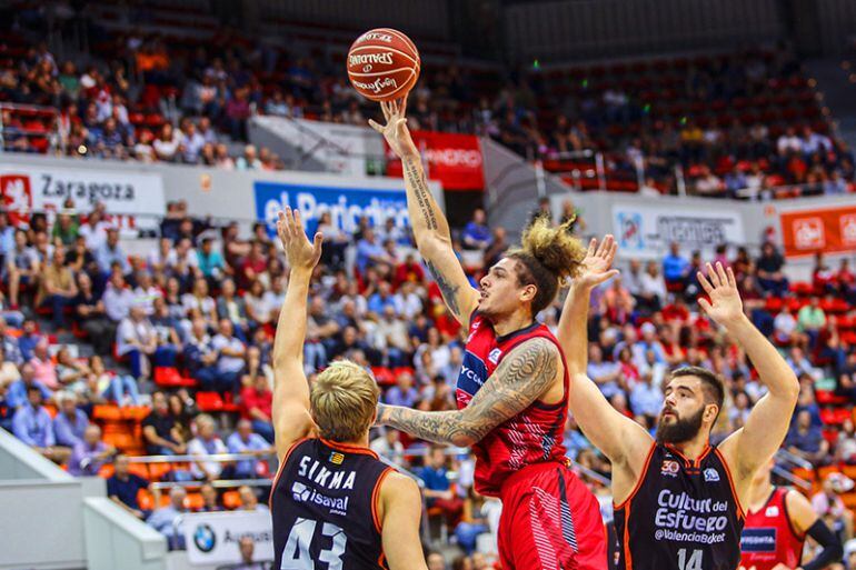 Primera derrota del Tecnyconta en el Príncipe Felipe